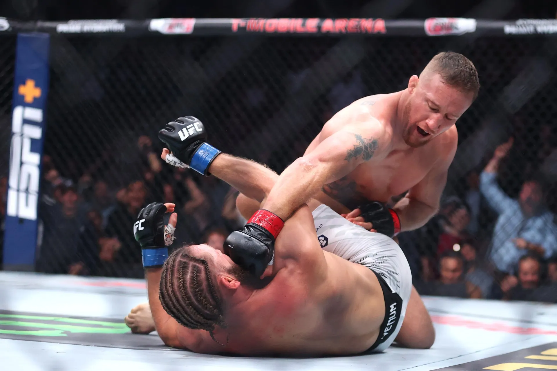 Perayaan Baru dalam Sejarah UFC: Pertarungan Gaethje vs Pimblett Menciptakan Kenangan Tak Terlupakan