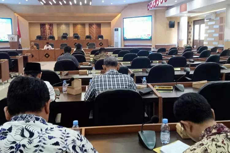 Masalah Ketenagakerjaan Guru PPPK di Tuban Mengundang Perhatian Serius