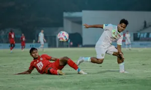 p858-IMG_0433.jpg Persebaya Surabaya vs Malut United: