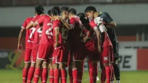Persib Bandung Ungguli Persis Solo di Babak Pertama