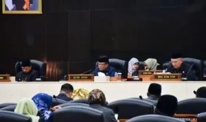 rapat paripurna dengan agenda pembukaan masa sidang ii tahun 2022 2023