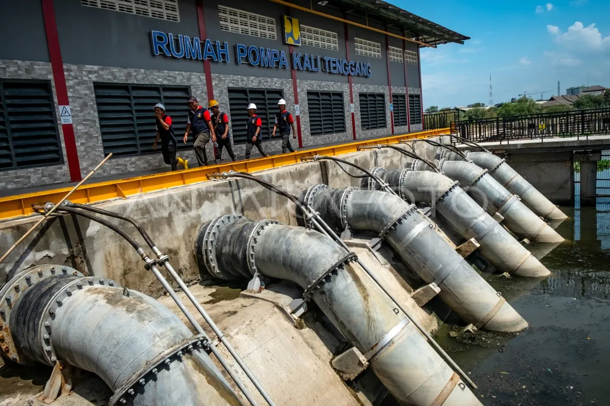 Pemkot Surabaya Memperkuat Infrastruktur Penanggulangan Banjir, Antisipasi Puncak Hujan