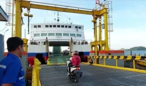 Kapal Feri Lintas Lombok-Bali