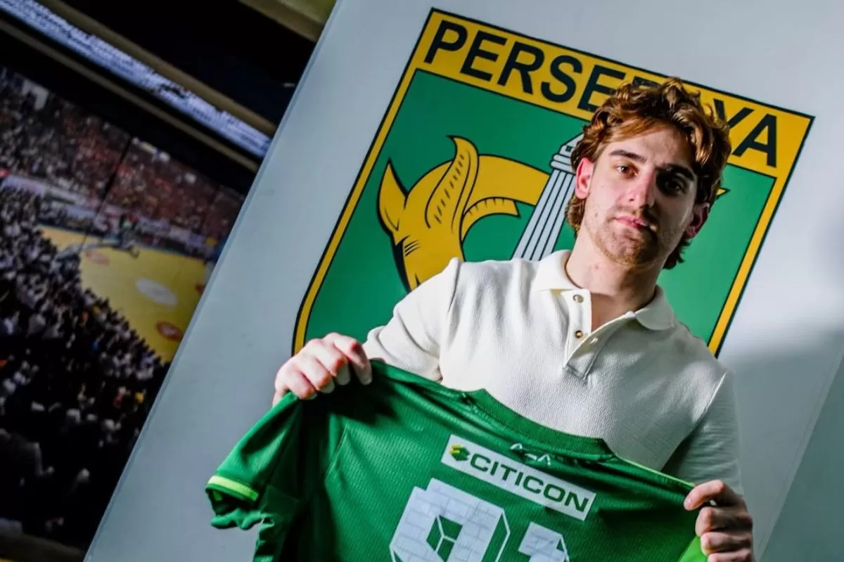 Persebaya Surabaya Resmi Lepas Dejan Tumbas, Kehilangan Striker Andalan