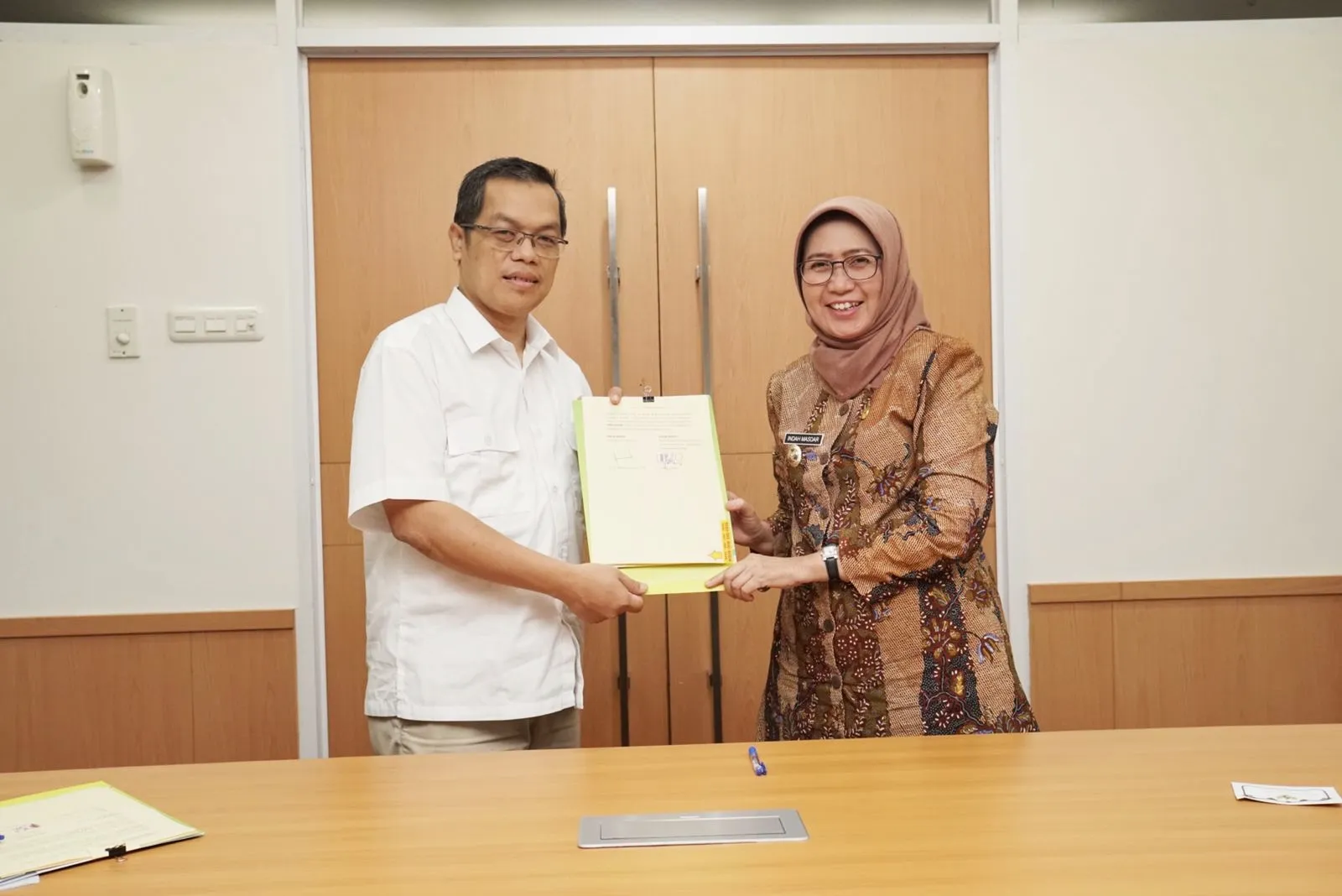 Kebijakan Baru Pemkab Lumajang: ASN Diizinkan Aktif di Media Sosial