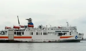 1111581-raz--perbaikan-kapal-roro--780x390.jpg Jadwal Lengkap Kapal Roro Batam, Bintan ,Kuala Tungkal