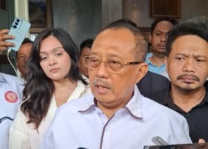 Tak Ada Kocok Ulang, Armuji Ungkap Mekanisme Pengganti Ketua DPRD Surabaya