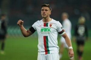 Strategi dan Perubahan Formasi yang Membentuk Pertandingan Augsburg vs Heidenheim