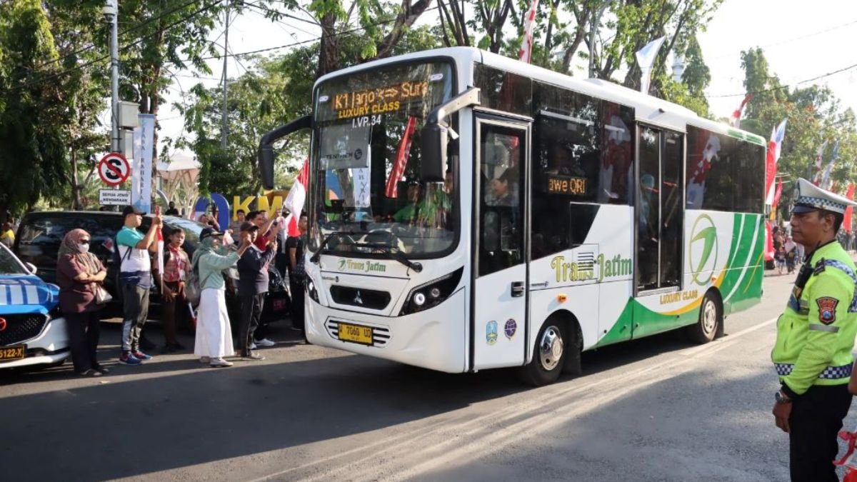 Dishub Surabaya dan Satlantas Polrestabes Gelar Penyuluhan Kelaikan Kendaraan Angkutan Umum