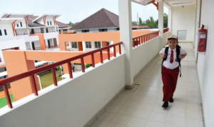 Kementerian PU, Sekolah Rakyat,