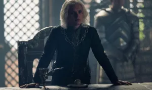 House_of_the_Dragon_Season_2_Episode_4_Aegon_Targaryen_standing_at_Small_Council_table.jpg Daenerys Targaryen