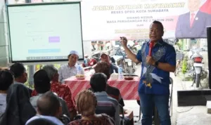 Ketua Komisi A DPRD Surabaya