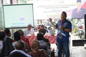 Ketua Komisi A DPRD Surabaya