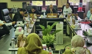 Raperda hunian layak DPRD Surabaya
