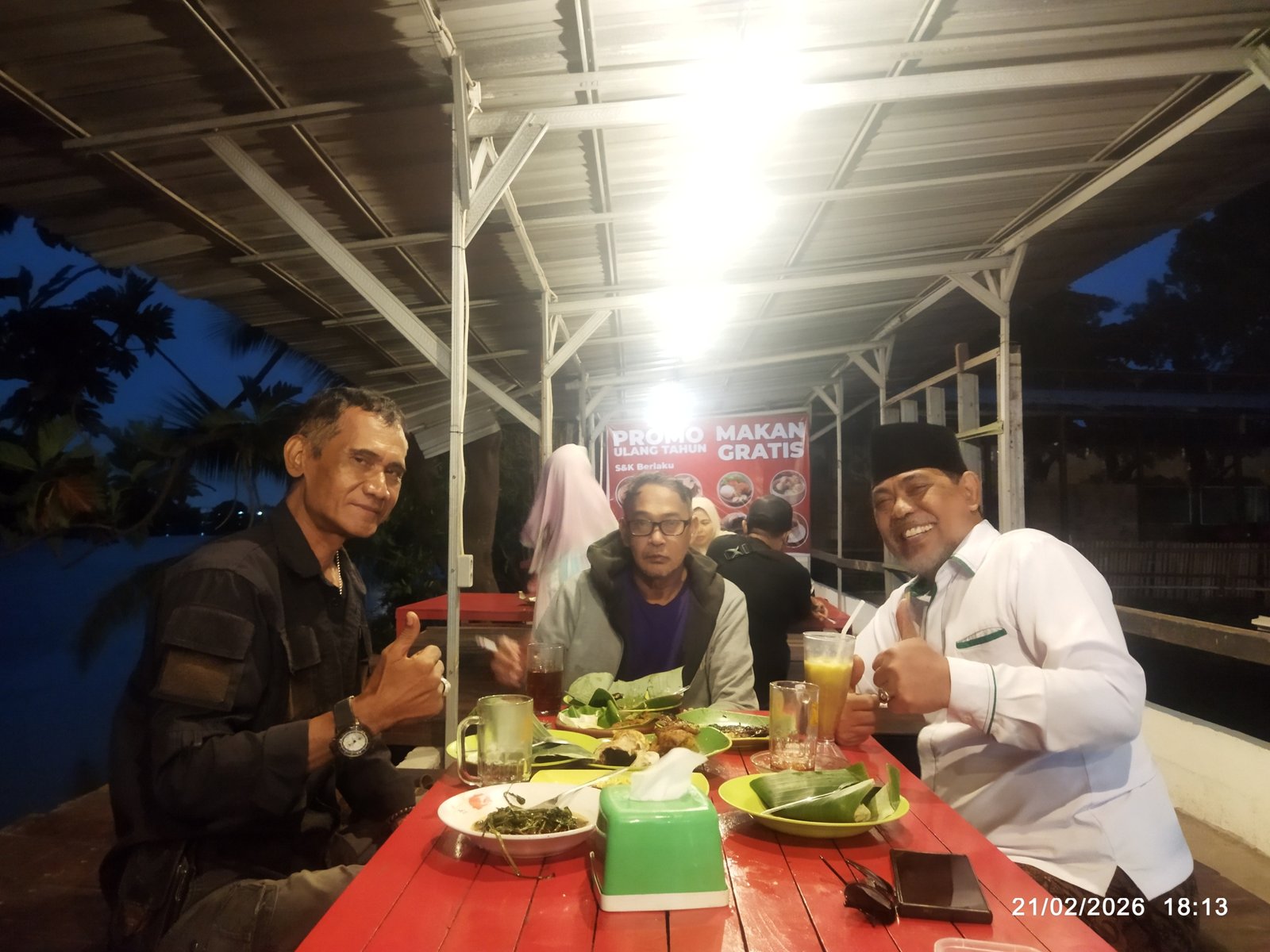 Komunitas Cak Imin Gelar Buka Puasa Bersama di UMKM Lembah Rolak, Warung Rakyat Surabaya 1 Komunitas Cak Imin Gelar Buka Puasa Bersama di UMKM Lembah Rolak, Warung Rakyat Surabaya