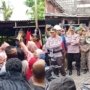 Lebar Sungai 8 atau 16 Meter? Normalisasi Kalianak Kembali Buntu