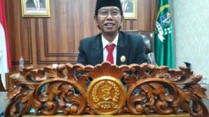 Ketua DPRD Surabaya, Adi Sutarwijono