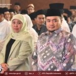 Khofifah Indar Parawansa dengan Anggota KPU RI menghadiri Konferensi Besar dan Rapat Kerja Nasional Ikatan Pelajar Nahdlatul Ulama IPNU di Pasuruan 1