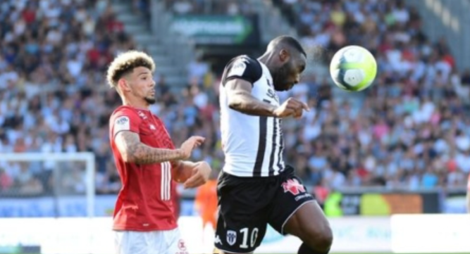 Kembalinya Amine Sbaï ke Starting XI, Komposisi Tim untuk Laga Penting Angers SCO vs Lille 1 Angers SCO vs Lille