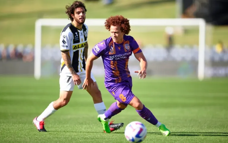 Dramatis! Gol Menit Akhir Gagalkan Kemenangan Macarthur FC atas Perth Glory