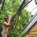 Penertiban Kabel (1) Kabel FO ,Surabaya, DPRD,