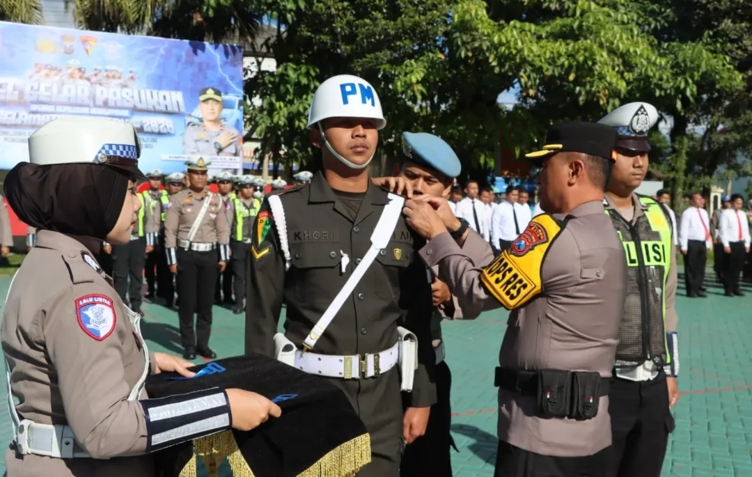 Ops Keselamatan Semeru 2026 Digelar 14 Hari, Polres Batu Fokus Tertibkan Lalu Lintas 1 Ops Keselamatan Semeru 2026 Digelar 14 Hari, Polres Batu Fokus Tertibkan Lalu Lintas