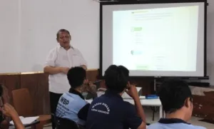 Kejar Paket di Lapas Sidoarjo, Warga Binaan Siap Tingkatkan Kemandirian