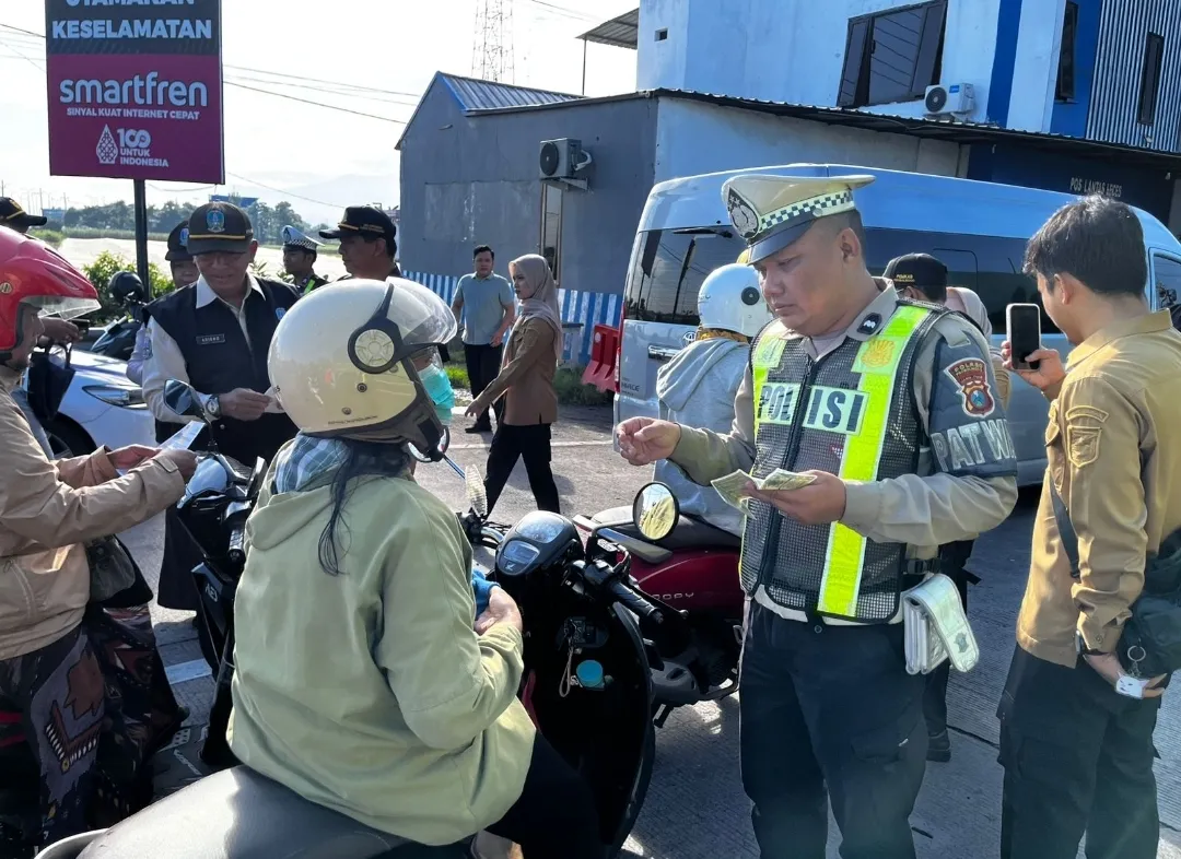 Gelar Ramp Check Angkutan Umum Polres Probolinggo Fokus Wujudkan Keselamatan Lalu Lintas