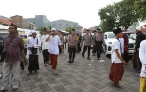 Polres Pelabuhan Tanjungperak Libatkan 209 Personel Beri Layanan Haul ke – 549 Sunan Ampel