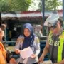 Upaya menekan Kecelakaan Satlantas Polres Pasuruan Gelar Ramp Check Angkutan Umum di Terminal Pandaan