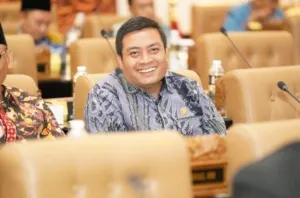 Tantangan Pendidikan Jatim: Akses, Kualitas Guru, dan Kesiapan Generasi Digital