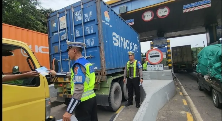 Polres Tulungagung Gelar Piramida Peringati Hari Pers Nasional 2026