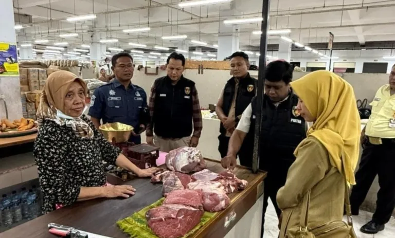 Satgas Saber Polres Ponorogo Pastikan Harga Stabil dan Stok Bapokting Aman Jelang Ramadhan