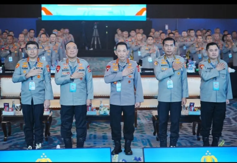 Beri Arahan di Rapim Polri, Kapolri Tegaskan Dukung-Kawal Penuh Program Pemerintah