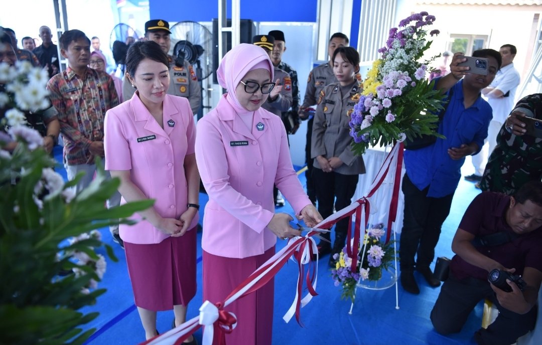 SPPG Polres Gresik di Bedilan Diresmikan Dukung Penguatan Gizi Nasional