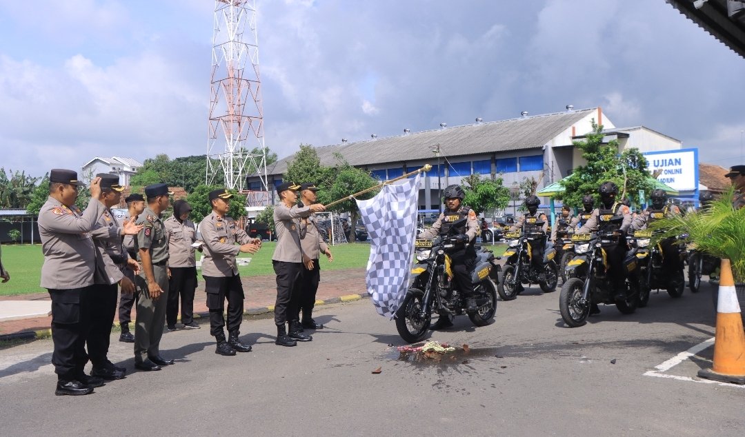 Kapolres Madiun Launching Patroli SIKAT untuk Harkamtibmas di Bulan Suci Ramadhan 1 Kapolres Madiun Launching Patroli SIKAT untuk Harkamtibmas di Bulan Suci Ramadhan