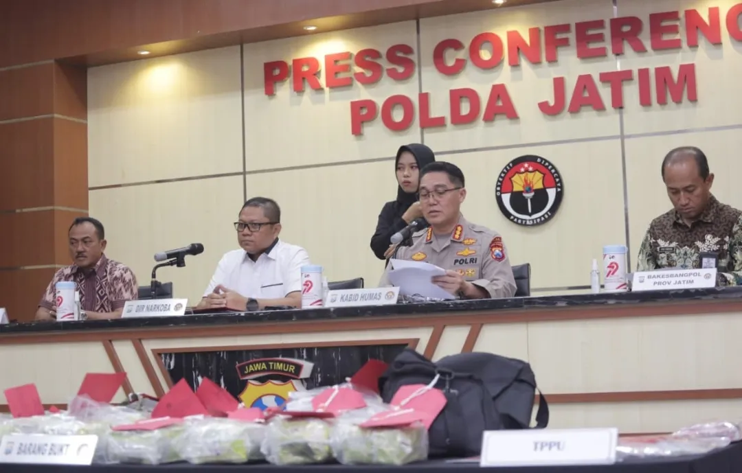 Polda Jatim Ungkap Dua Kasus TPPU, Aset Hasil Narkotika Rp 2,7 Miliar Disita