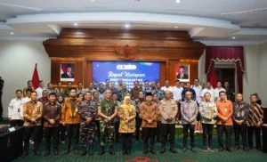 Pangdam V/Brawijaya Hadiri Kunjungan Menhub Bahas Kesiapan Angkutan Lebaran Jatim