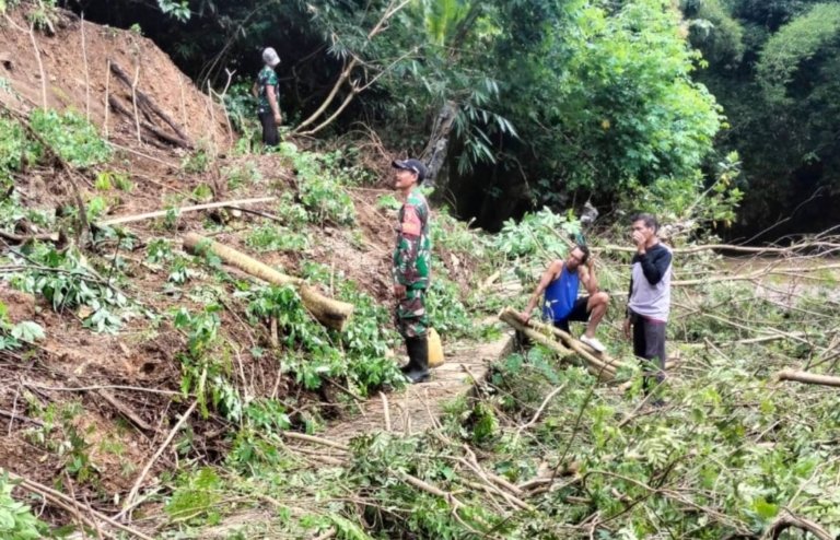 Talud Jatiprahu Longsor, Warga Bantaran Sungai Diminta Waspada