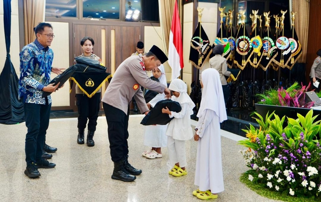 Bagikan Takjil dan Buka Puasa Bersama Bareng Insan Pers, Kapolri: Suara Media Suara Publik