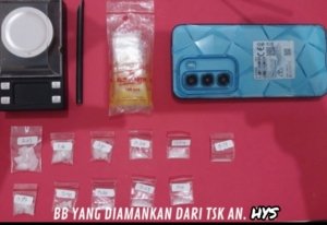 Perangi Narkoba! Polres Pasuruan Tangkap Pengedar dan 11 Kantong Sabu