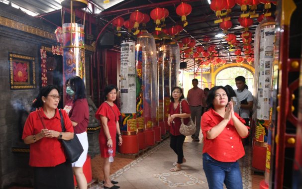 Kelenteng ,Surabaya ,Tahun Baru Imlek