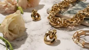 Pergerakan Harga Emas Perhiasan di Pasaran Indonesia Hari Ini 4 Februari 2026