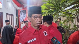 Ketua DPRD Surabaya, Adi Sutarwijono