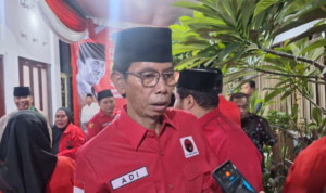 Ketua DPRD Surabaya, Adi Sutarwijono