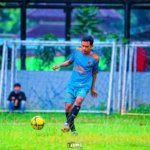 bermain bola di lapangan banteng