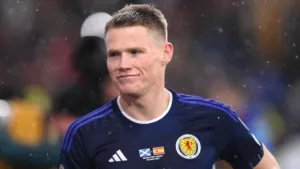 Strategi Baru Michael Carrick Buka Peluang Kembalinya Scott McTominay ke Manchester United