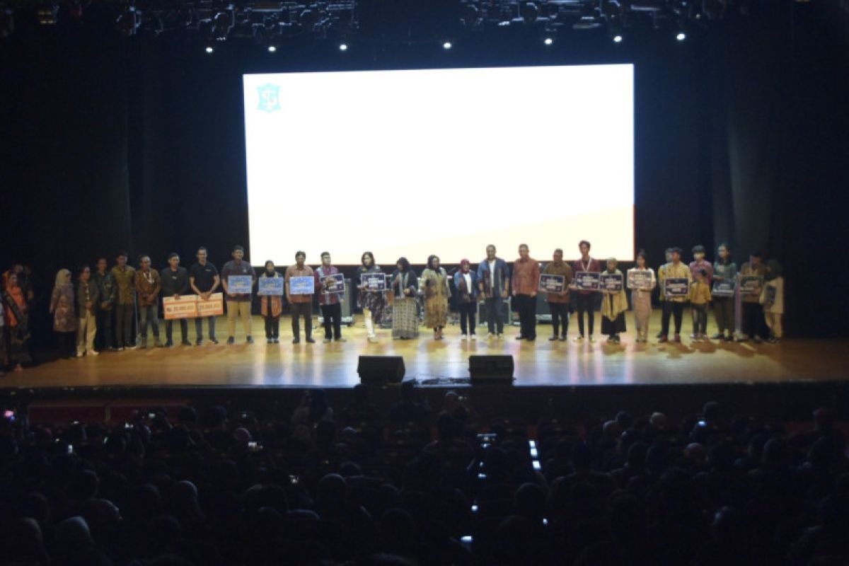 Pemkot Surabaya Perkuat Peran Pemuda dalam Membangun Kemandirian Ekonomi 1 Pemkot Surabaya Perkuat Peran Pemuda dalam Membangun Kemandirian Ekonomi