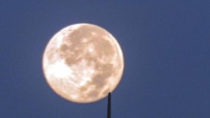 ulan Purnama Salju, Fenomena Langit, Astronomi