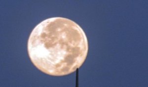 ulan Purnama Salju, Fenomena Langit, Astronomi